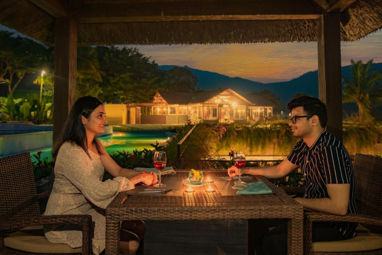 Encore A Boutique Resort Mulshi Bagian luar foto