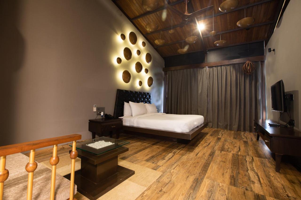 Encore A Boutique Resort Mulshi Bagian luar foto