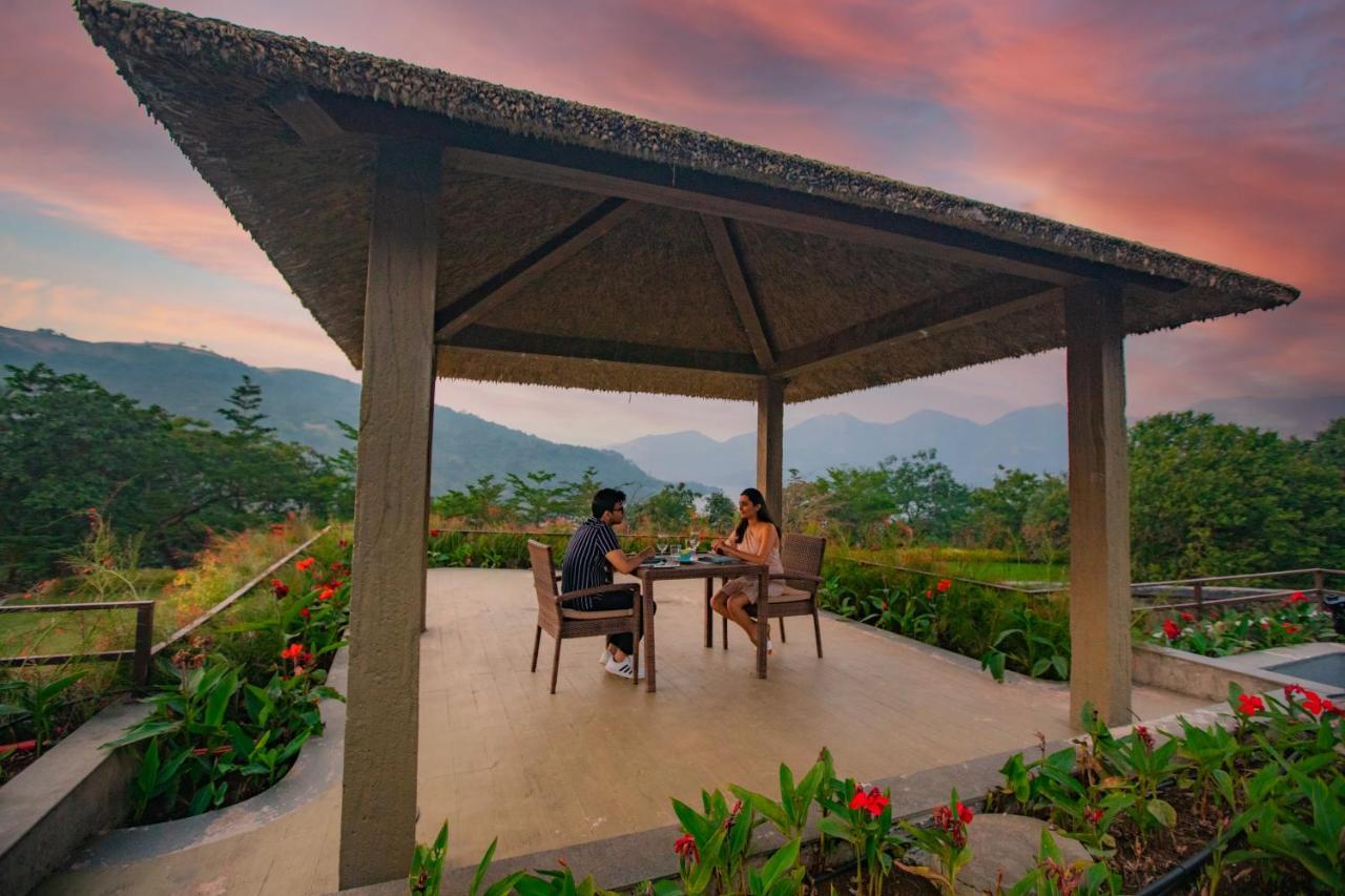 Encore A Boutique Resort Mulshi Bagian luar foto